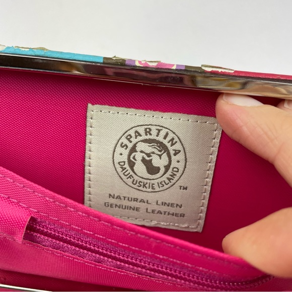 Spartina Daufuskie Island Natural Linen Genuine Leather Geometric Pink Wallet - Picture 6 of 8